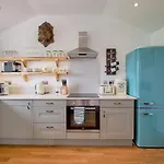 Barns هاروغايت