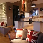 Barns بيت للعطل هاروغايت
